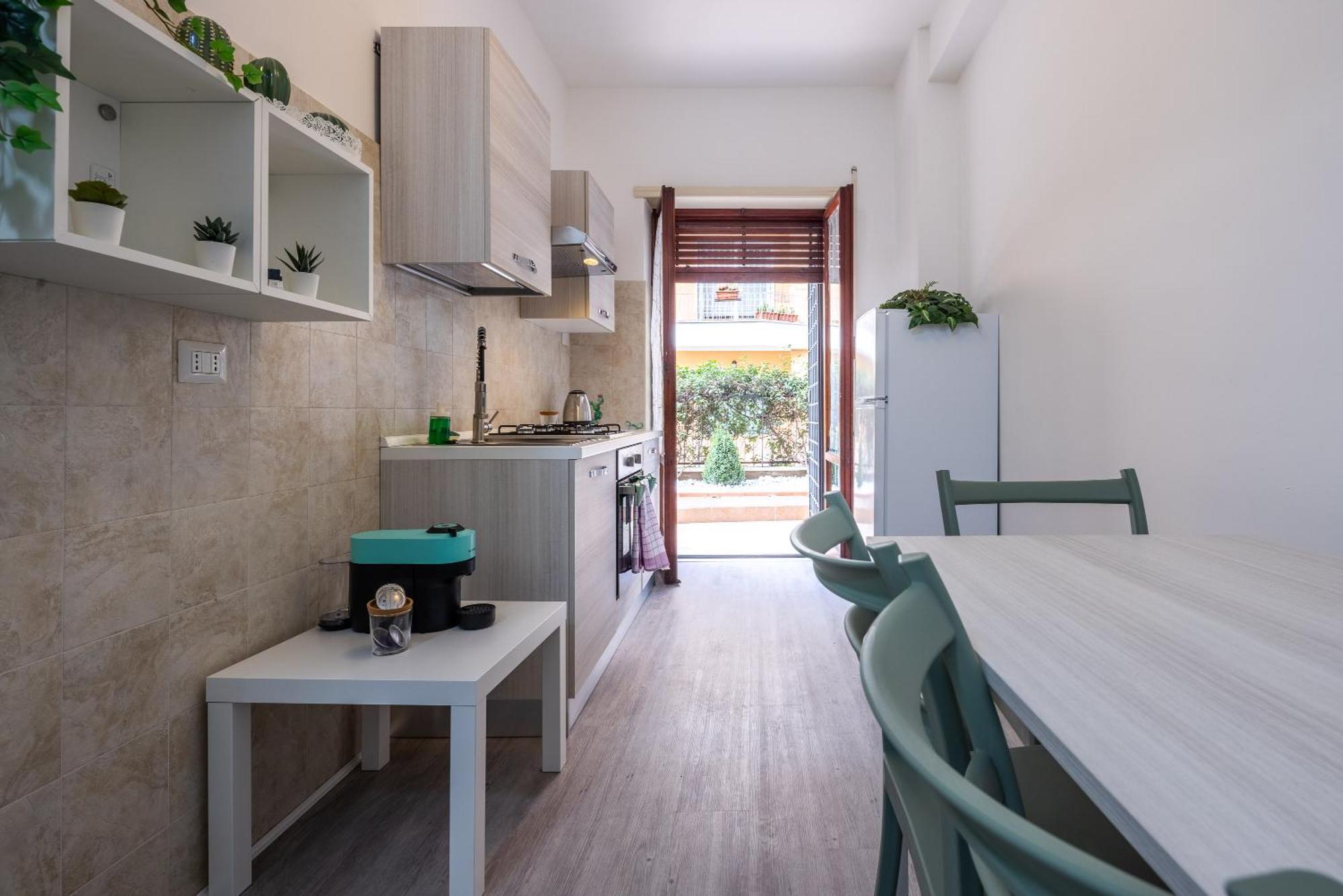 Garden House By Buddyrent Rom